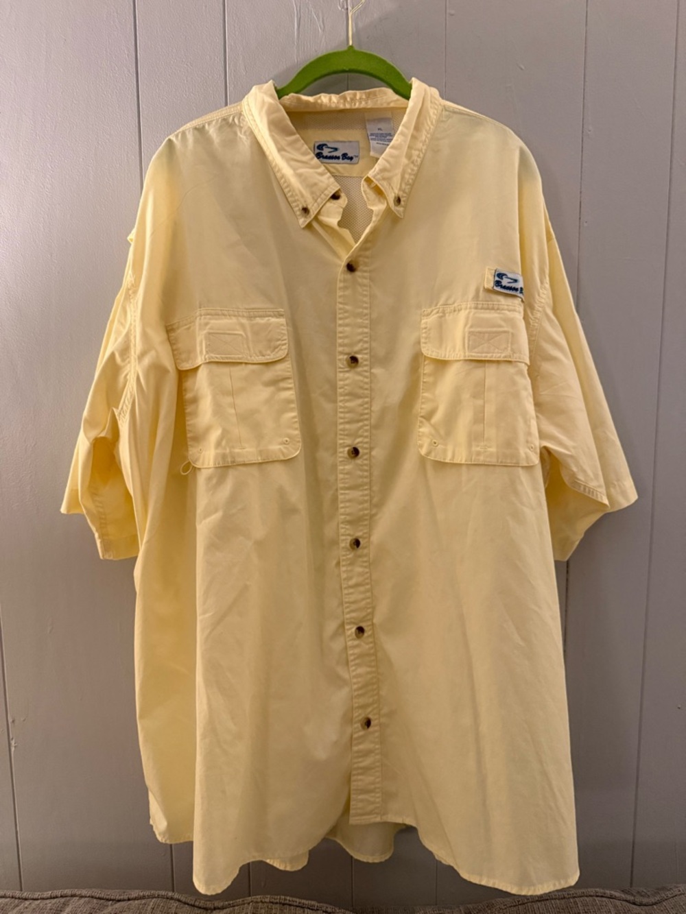 Branson Bay Men’s Short Sleeve Fishing Shirt in Pale Yellow